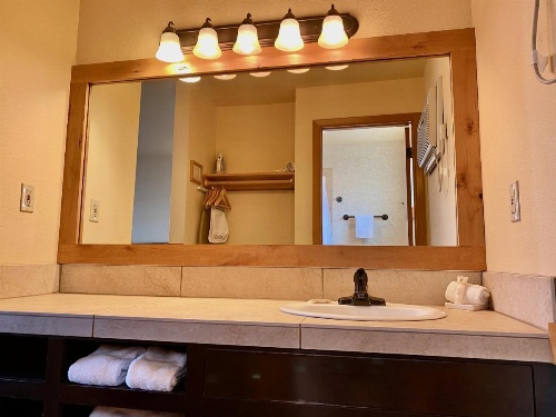 Cousin's Country Inn image 12