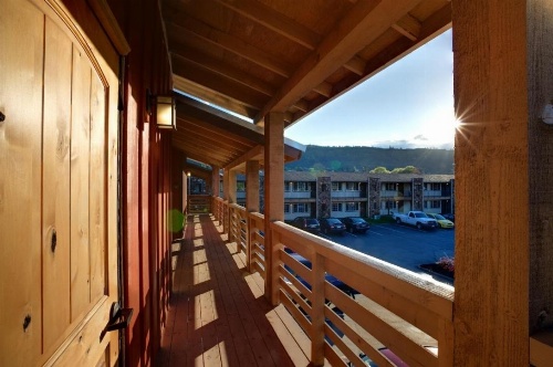 Cousin's Country Inn image 30