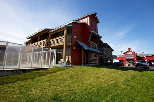 Cousin's Country Inn image 34